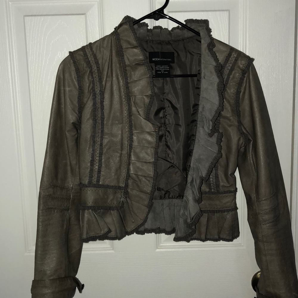MODA International Genuine Leather Jacket